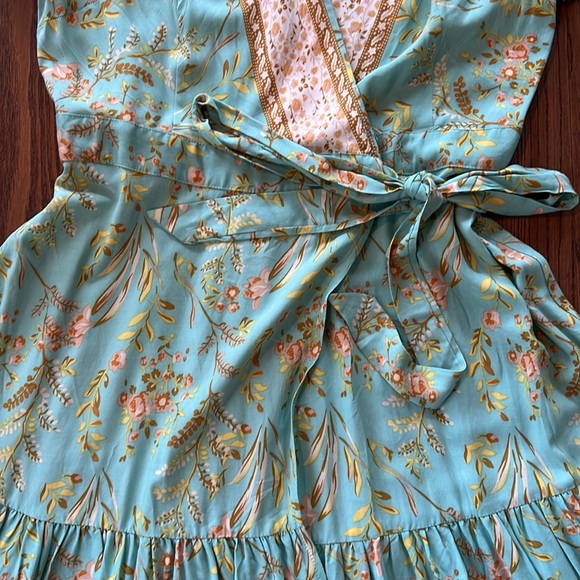 Zesica Prairie Style Wrap Dress - Picture 3 of 11